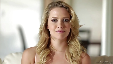 Shirupe justser shelf a hot asian girl