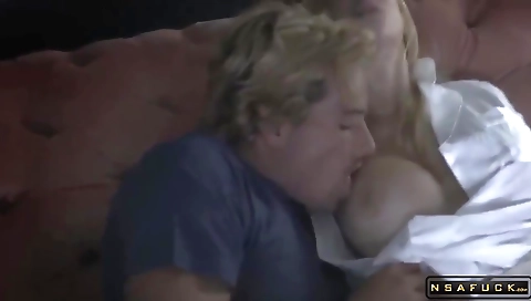 Blonde milf gets her pussy eaten