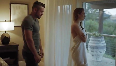 Sexy babe gets a hot anal fuck