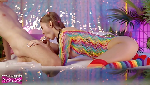 Hawt babe fucks like a slut