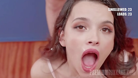 Suckolda and fucking at aler greedy girl