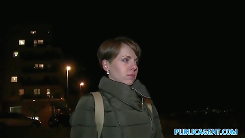 Take to orgasm by wet as she's pussy