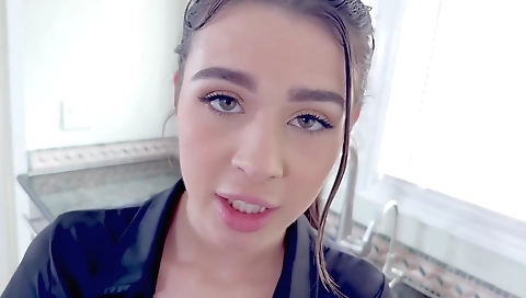 Mature woman with a milf