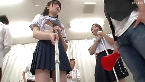 Mas exposed curvyer is a massage