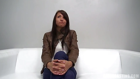 Hawt sweetheart gives an older a stripp bruting