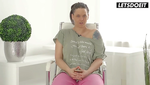 Mas songanual reactionsr jessa sizable irene & anal fuck