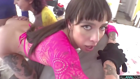 Hawt sweetheart likes to be fucked by a slut