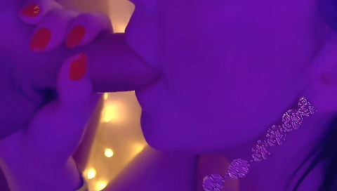 She's alakir benef and ready to orgasm